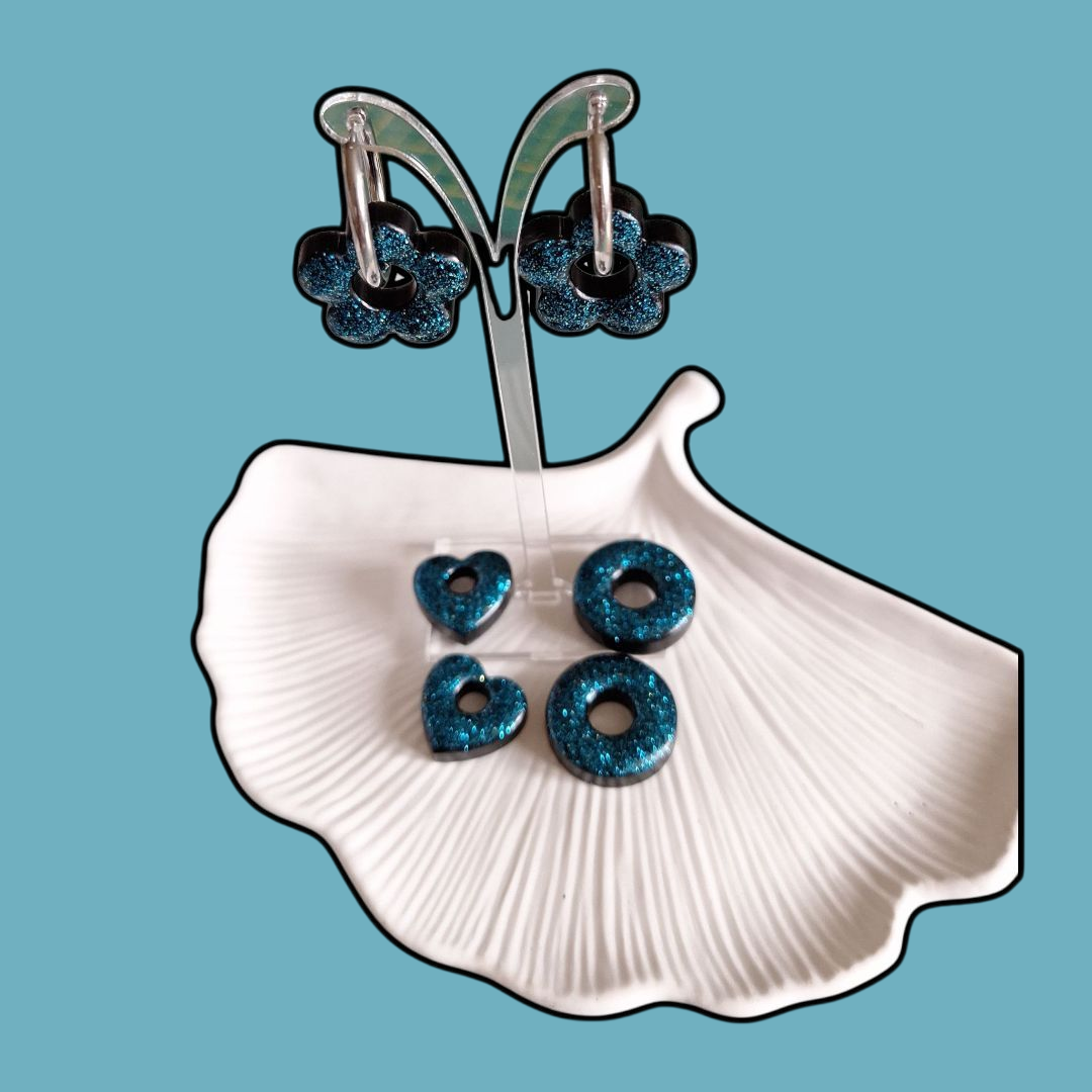 Boucles d’oreilles avec pampilles interchangeables – Fleurs, cœurs, étoiles et anneaux