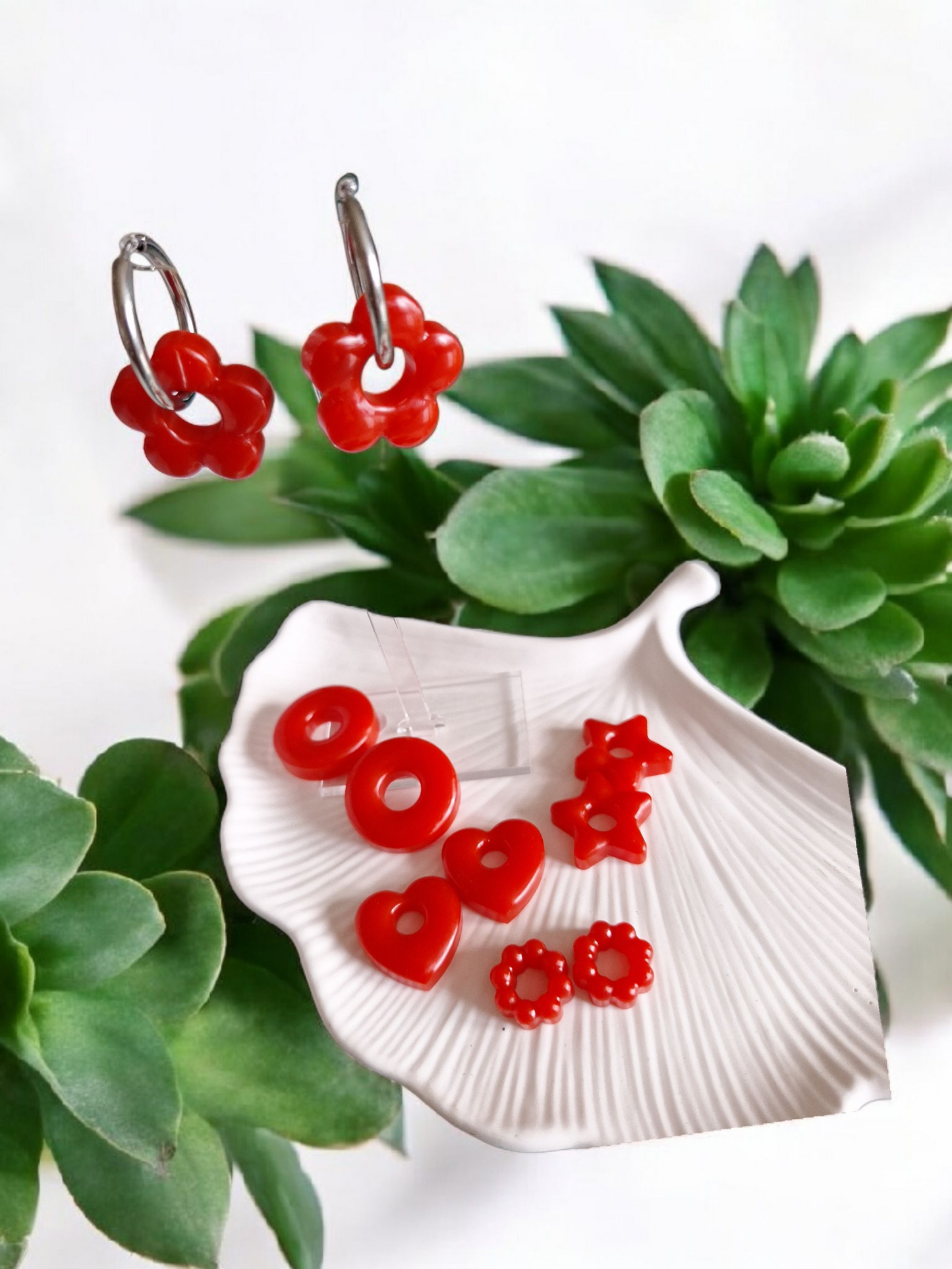 Boucles d’oreilles avec pampilles interchangeables – Fleurs, cœurs, étoiles et anneaux