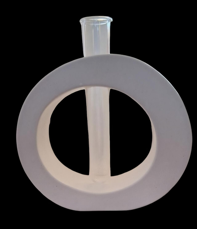 Soliflore rond en résine naturelle – vase décoratif artisanal, design moderne