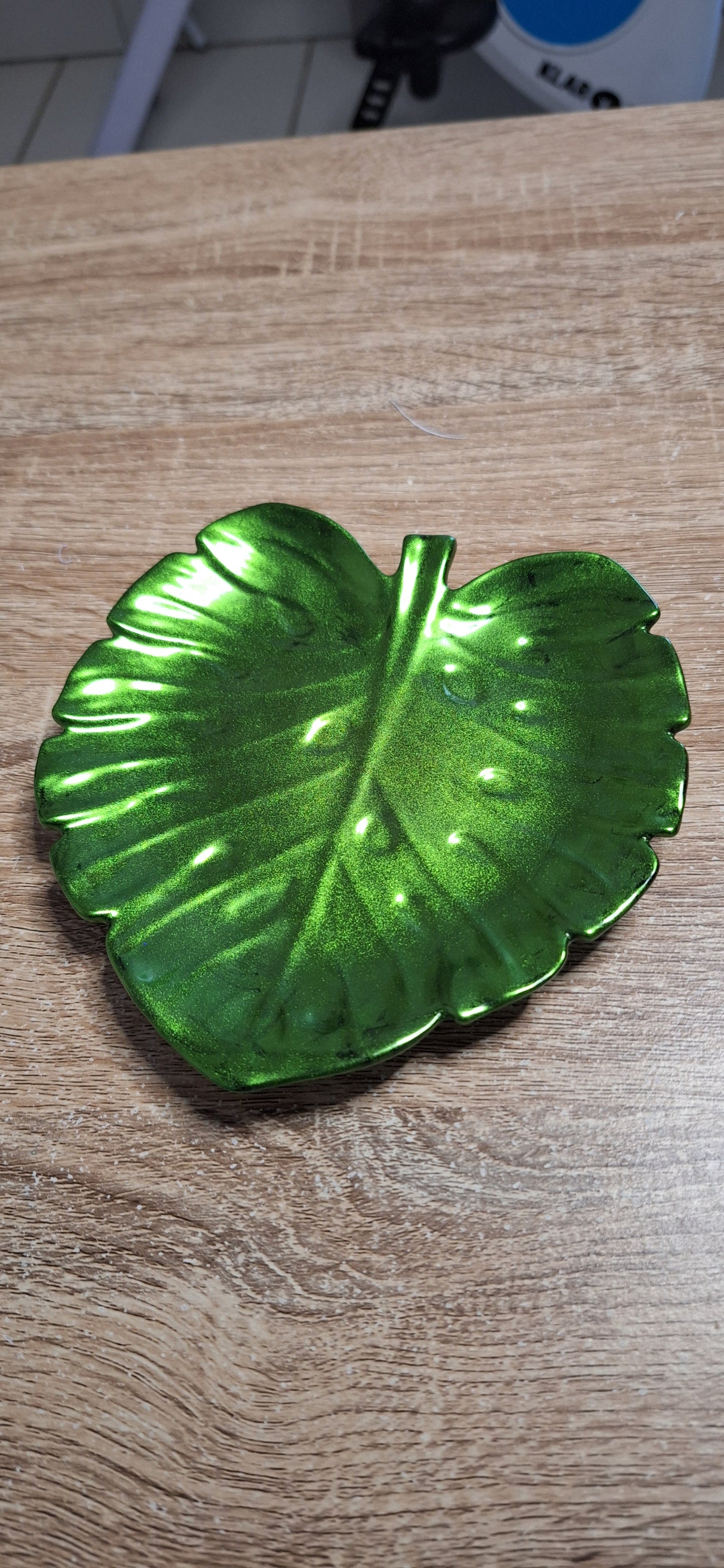ÉMERAUDE – Vide-poches feuille en résine