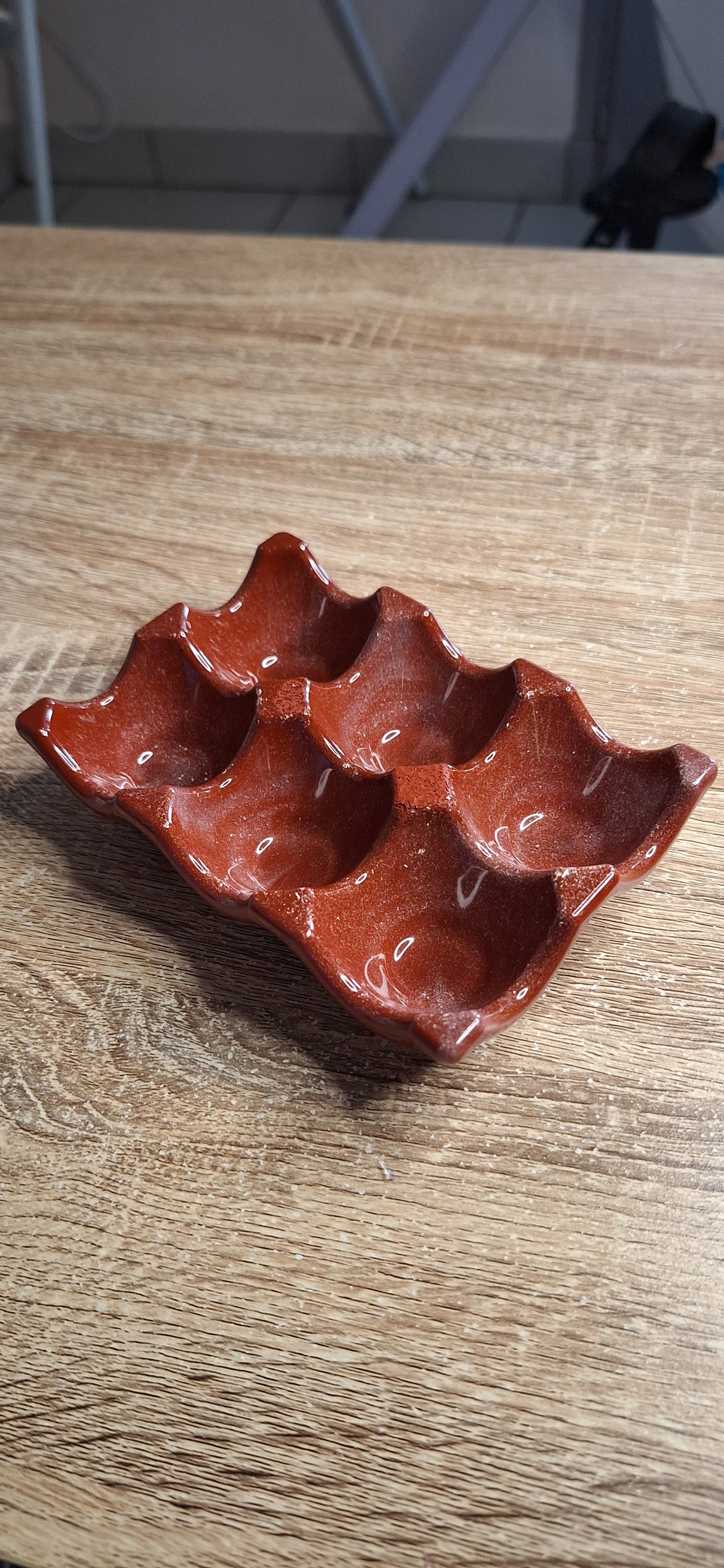 Boîte à œufs en résine époxy artisanale – Rangement décoratif et original