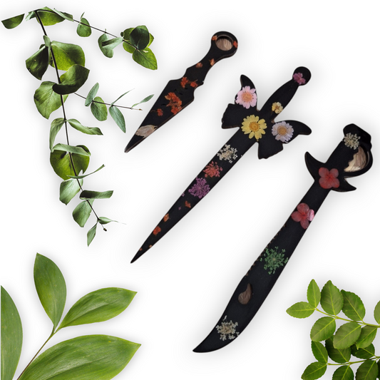 Dagues et Épées en Résine Époxy avec Fleurs Séchées