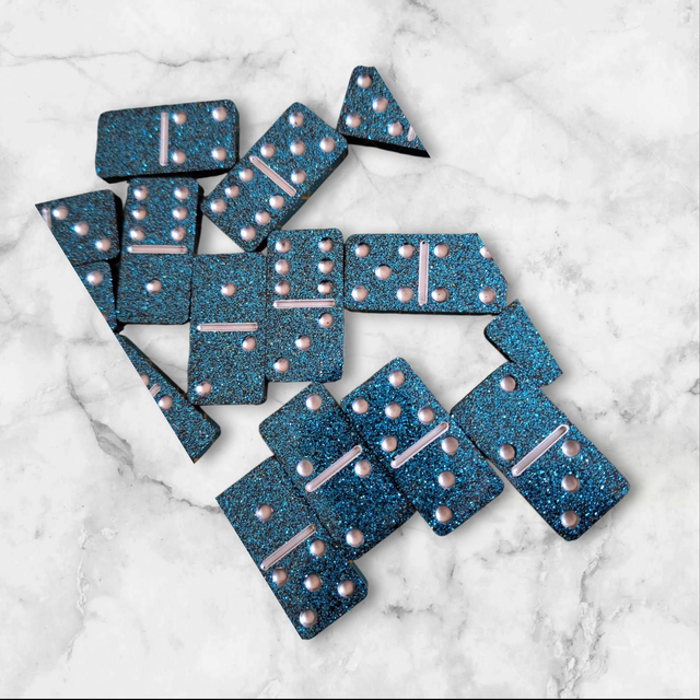 Jeu de Dominos de Luxe en Résine Époxy Pailletée - Bleu Galaxie / Turquoise Scintillant - Fait Main