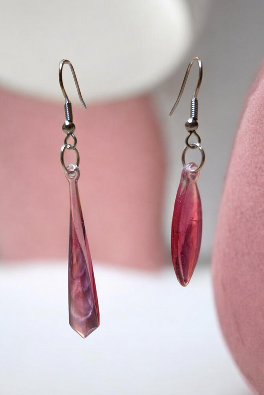 Boucles d'oreilles Pendantes Roses en Résine – Style Contemporain Argenté