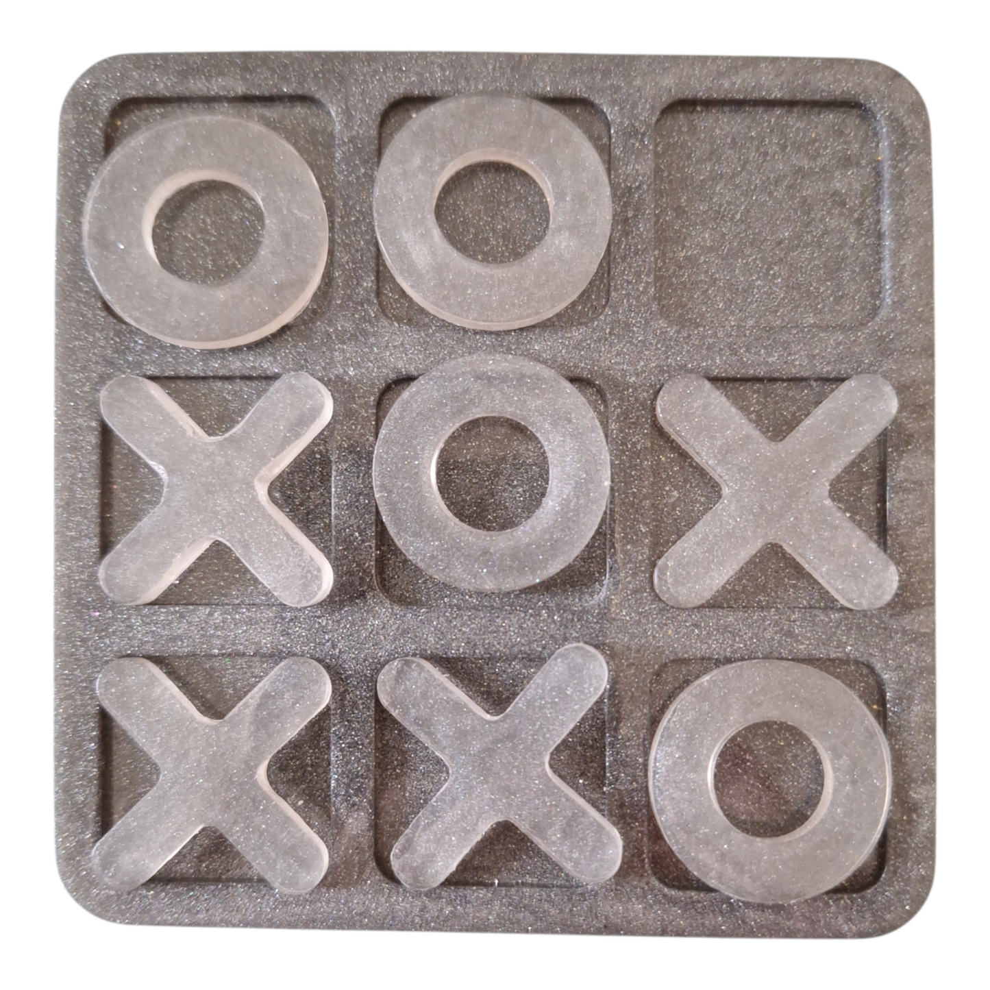 Jeu de morpion artisanal tic-tac-toe en résine époxy pailletée – fait main original et durable