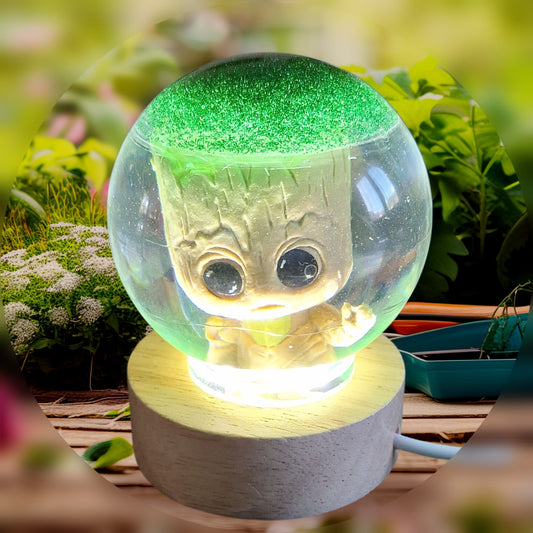 Lampe décorative en résine époxy – Petit gardien de la forêt lumineux 🌱✨