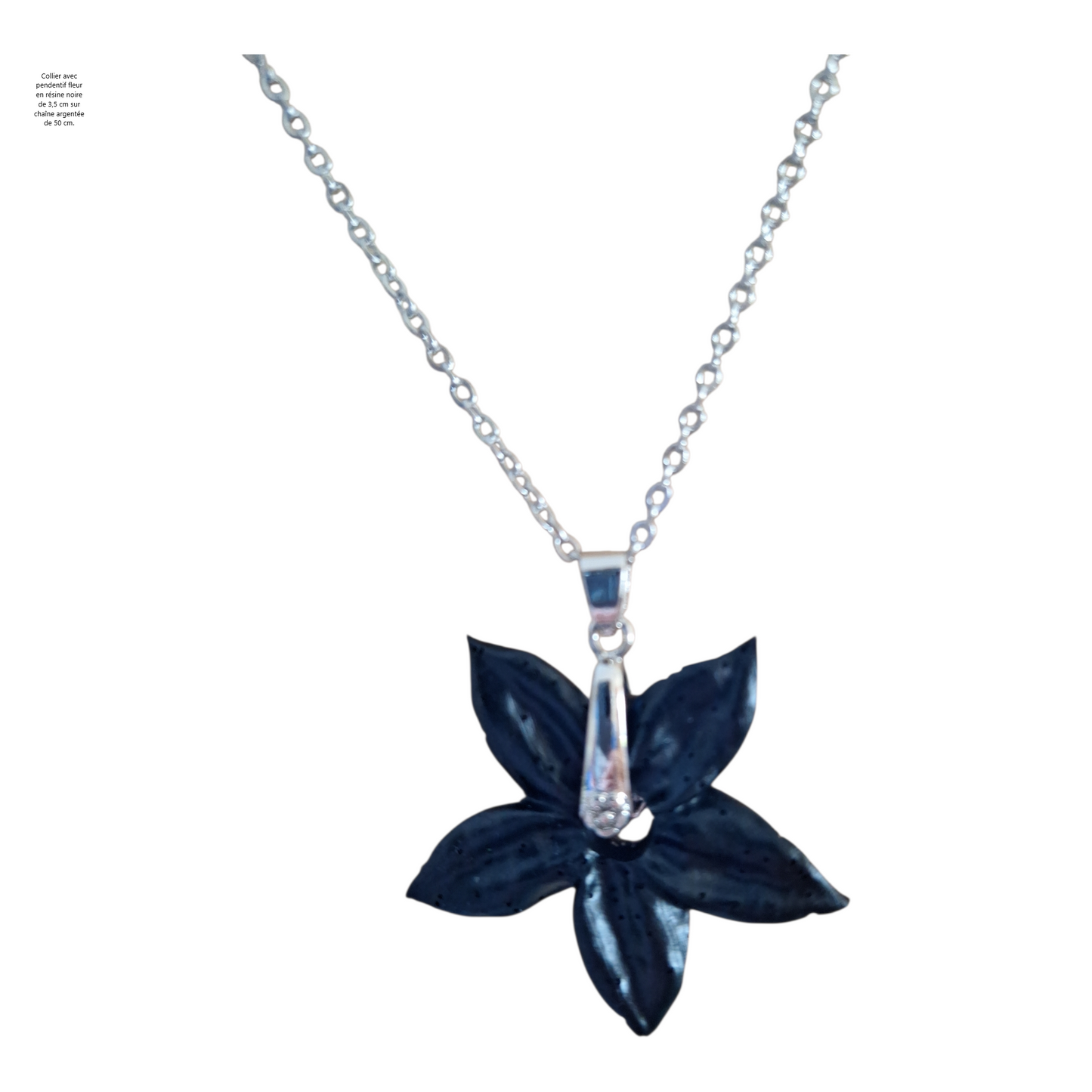 Collier Pendentif Fleur en Résine Noire 3,5 cm - Chaîne Argentée 50 cm