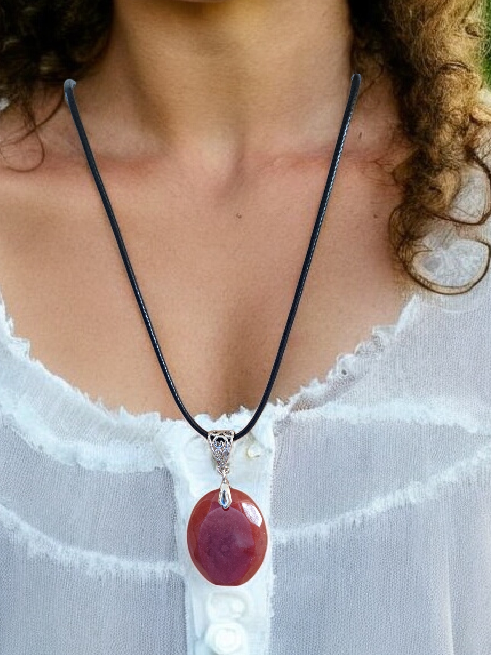 Pendentif Ovale Camée Artisanal en Résine Terracotta et Poudre de Mica