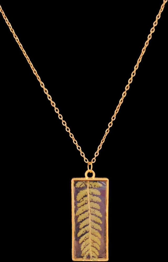 Collier Pendentif Rectangle Doré - Véritable Feuille de Fougère