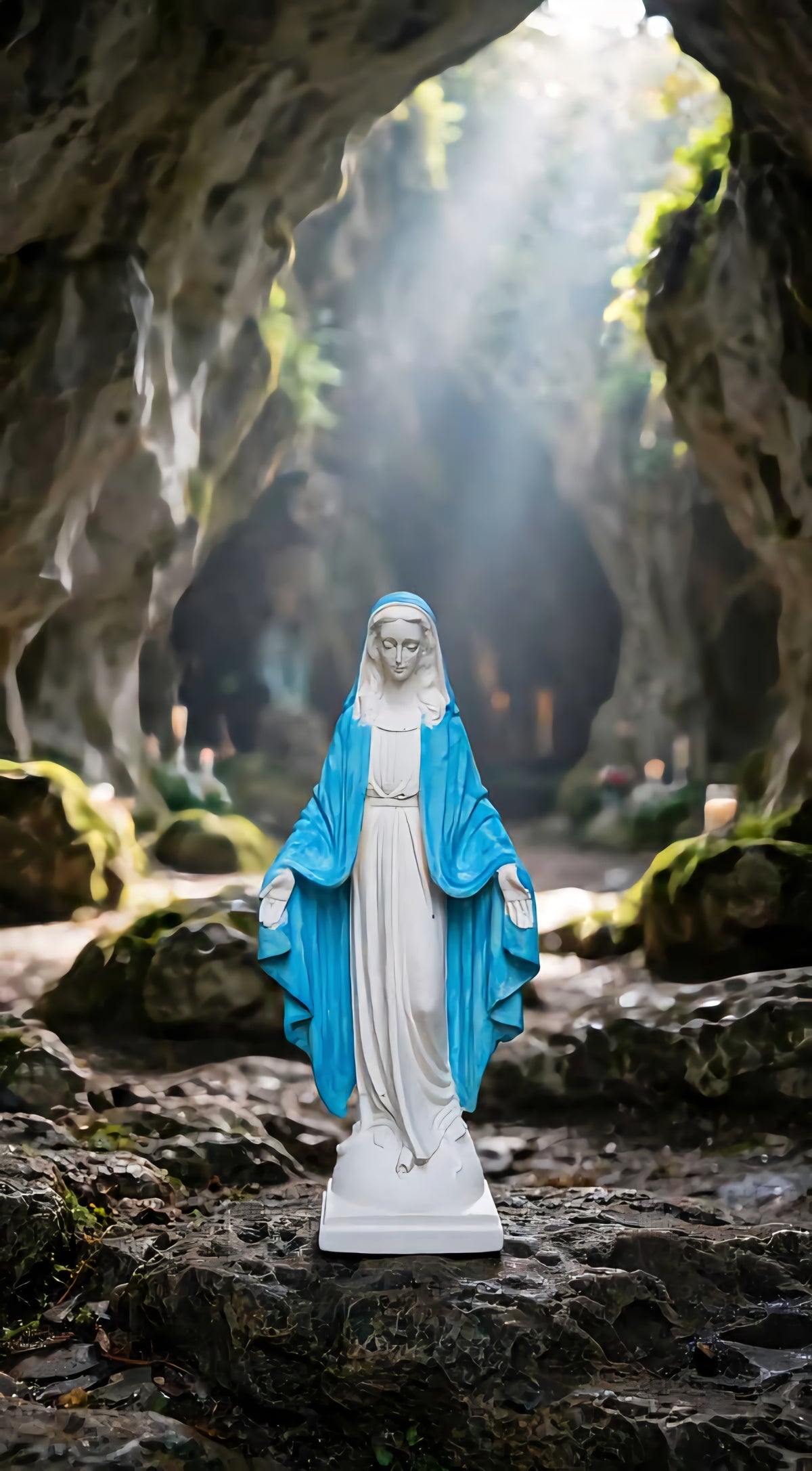 Statue de la Vierge Marie en Résine Naturelle et Or (13 cm) – Création Spirituelle Écoresponsable
