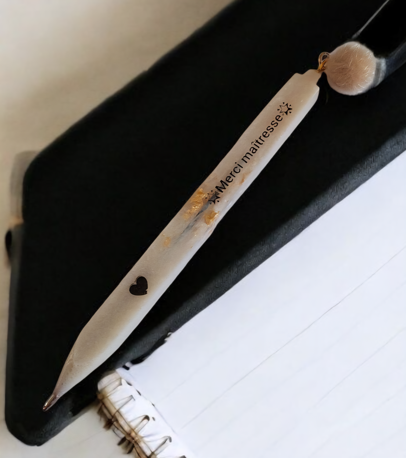 Stylos en résine époxy – Uniques et élégants ✨
