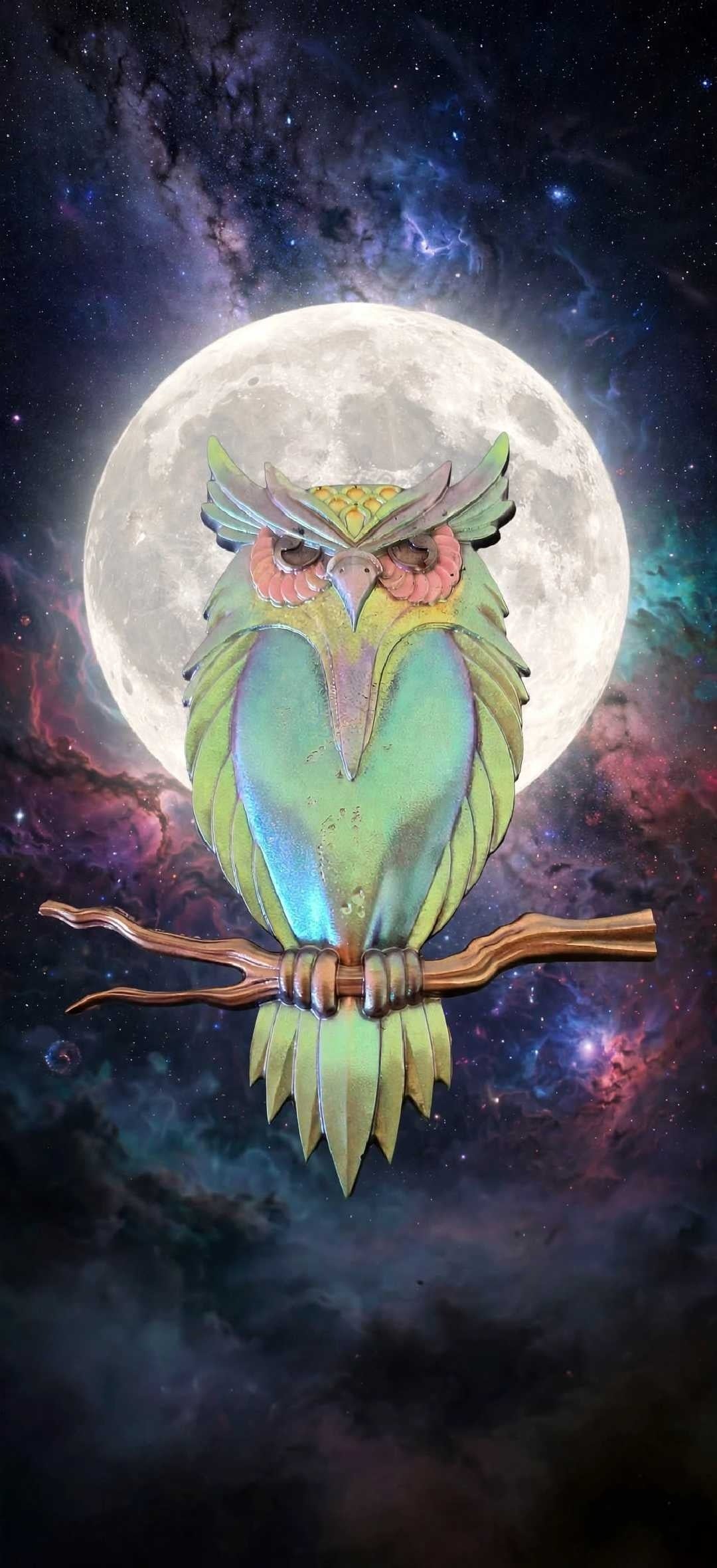 Chouette des Bois Enchantés – Décoration Hibou en Résine Iridescente Verte et Rose