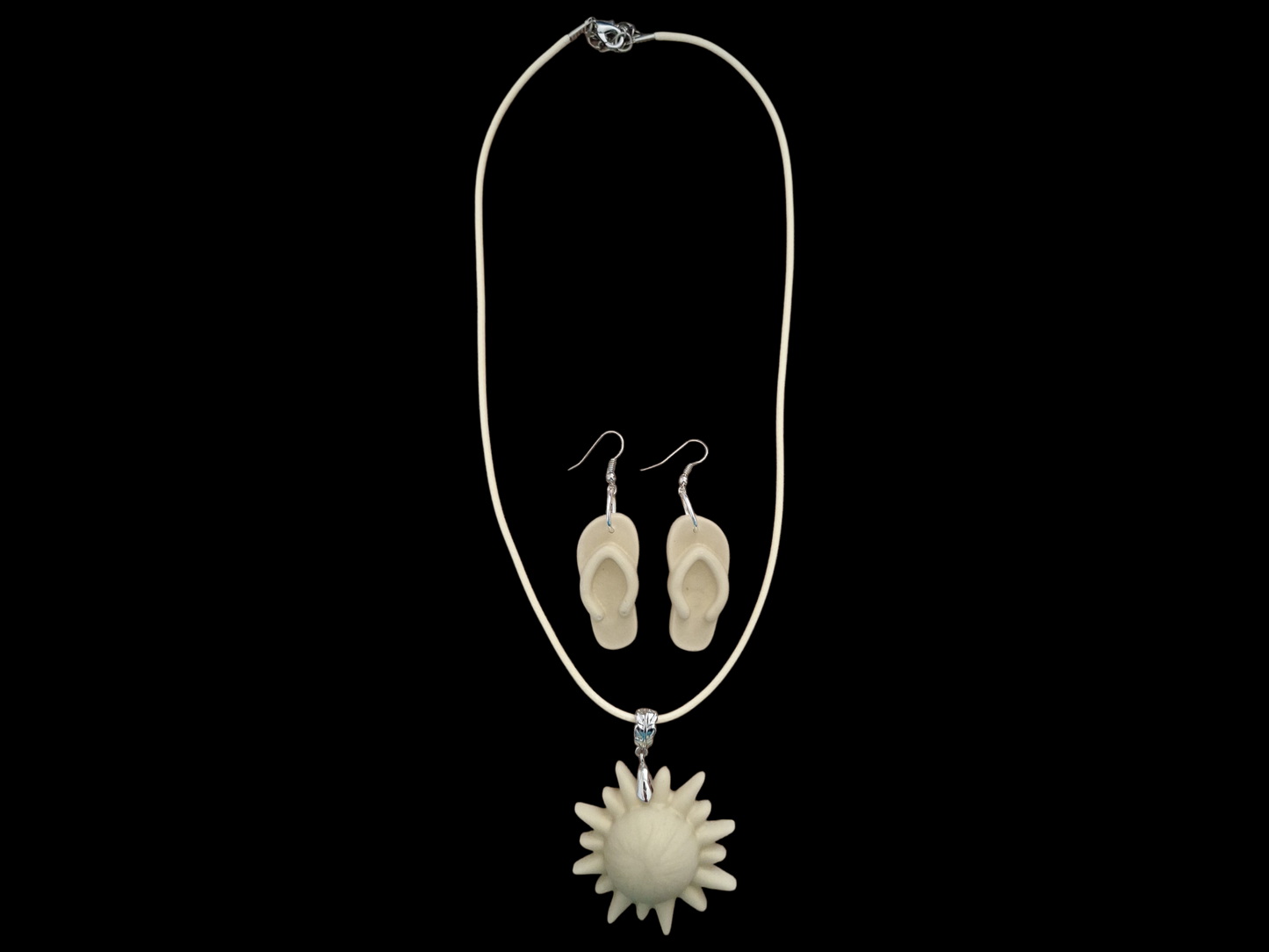 Parure Bijoux Soleil et Tongs - Collier Pendentif et Boucles d’Oreilles Assorties