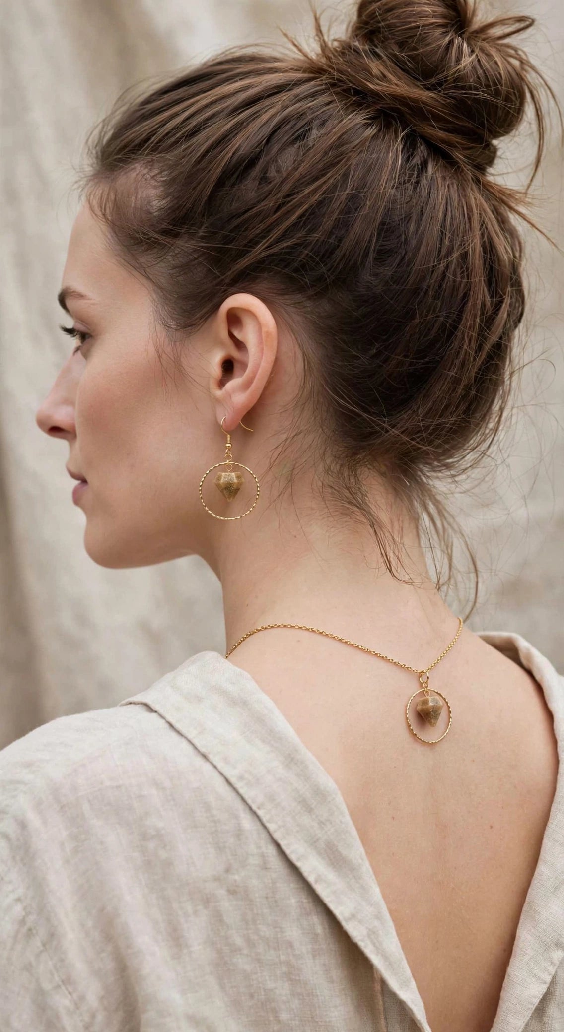 Parure Diamant Résine - Collier et Boucles d'Oreilles | Fuchsia & Sable Doré